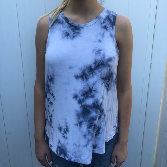 Tank top - Picture 1 of 2